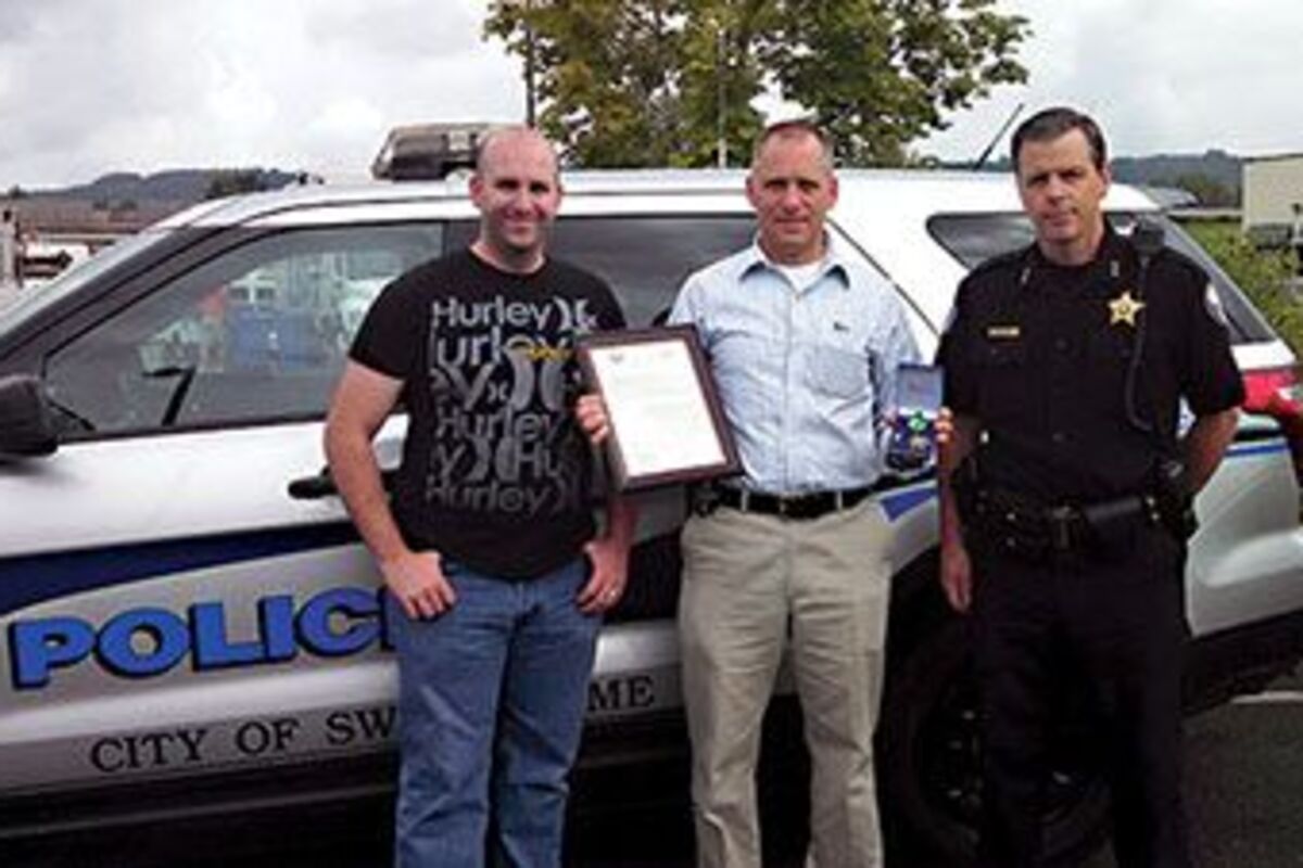 Officer Chris Wingo honored for saving a life The New Era