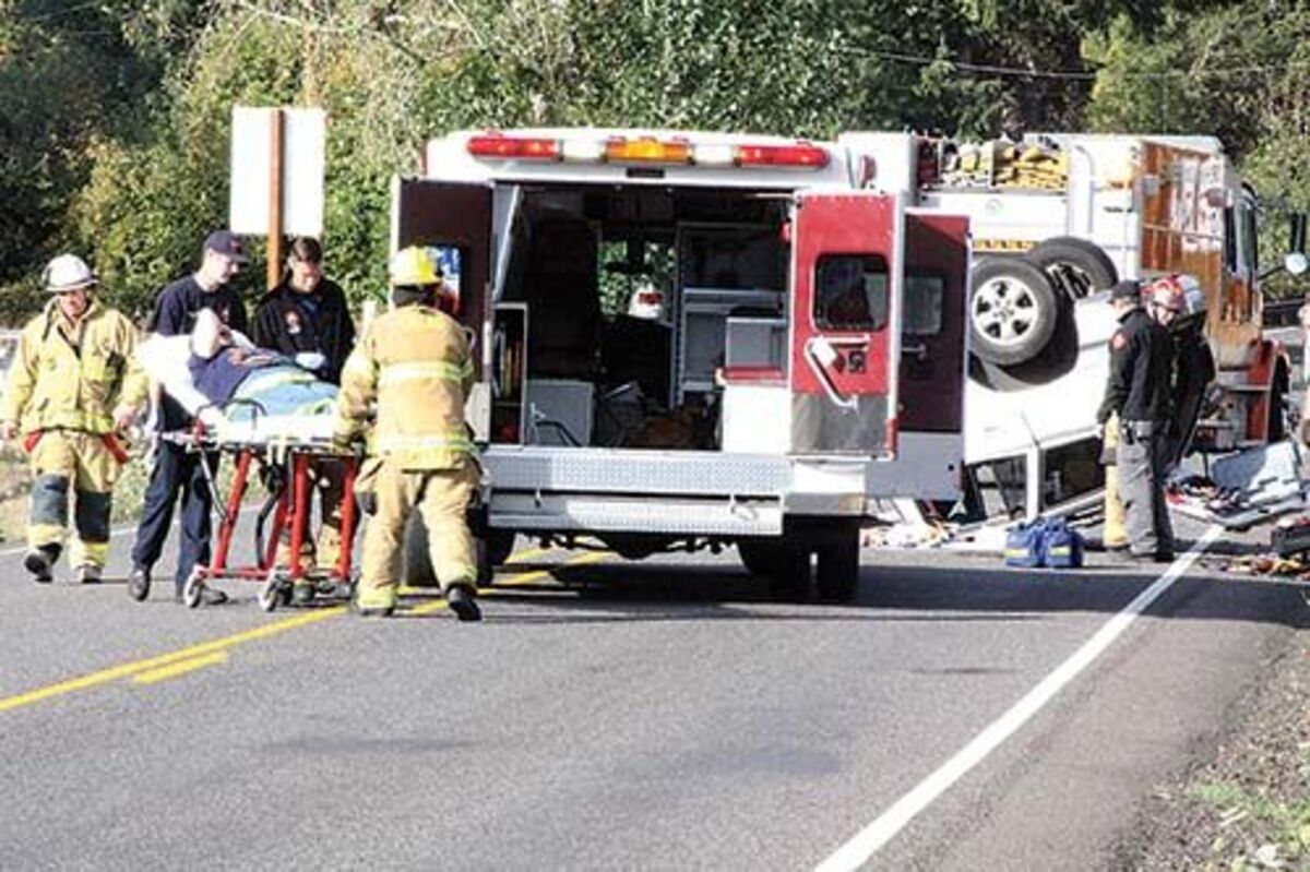 Crash outside Crawfordsville The New Era