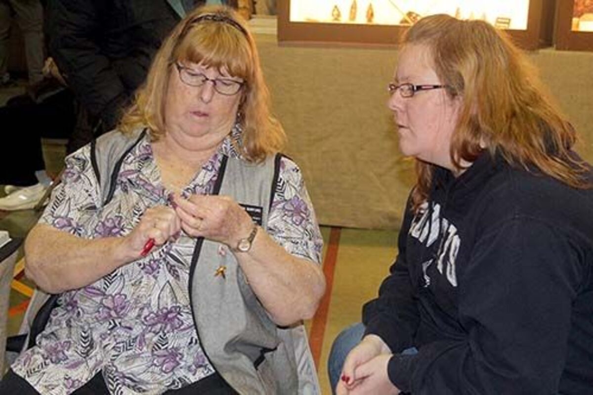 SH couple’s native Americanstyle jewelry among attractions at annual