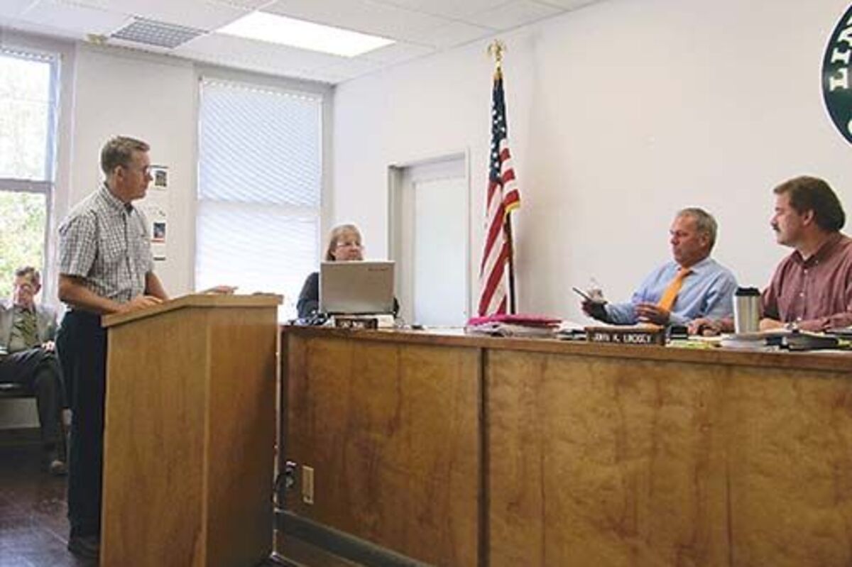 Shuttle director: Clear Lake bus ridership numbers disappointingly low ...