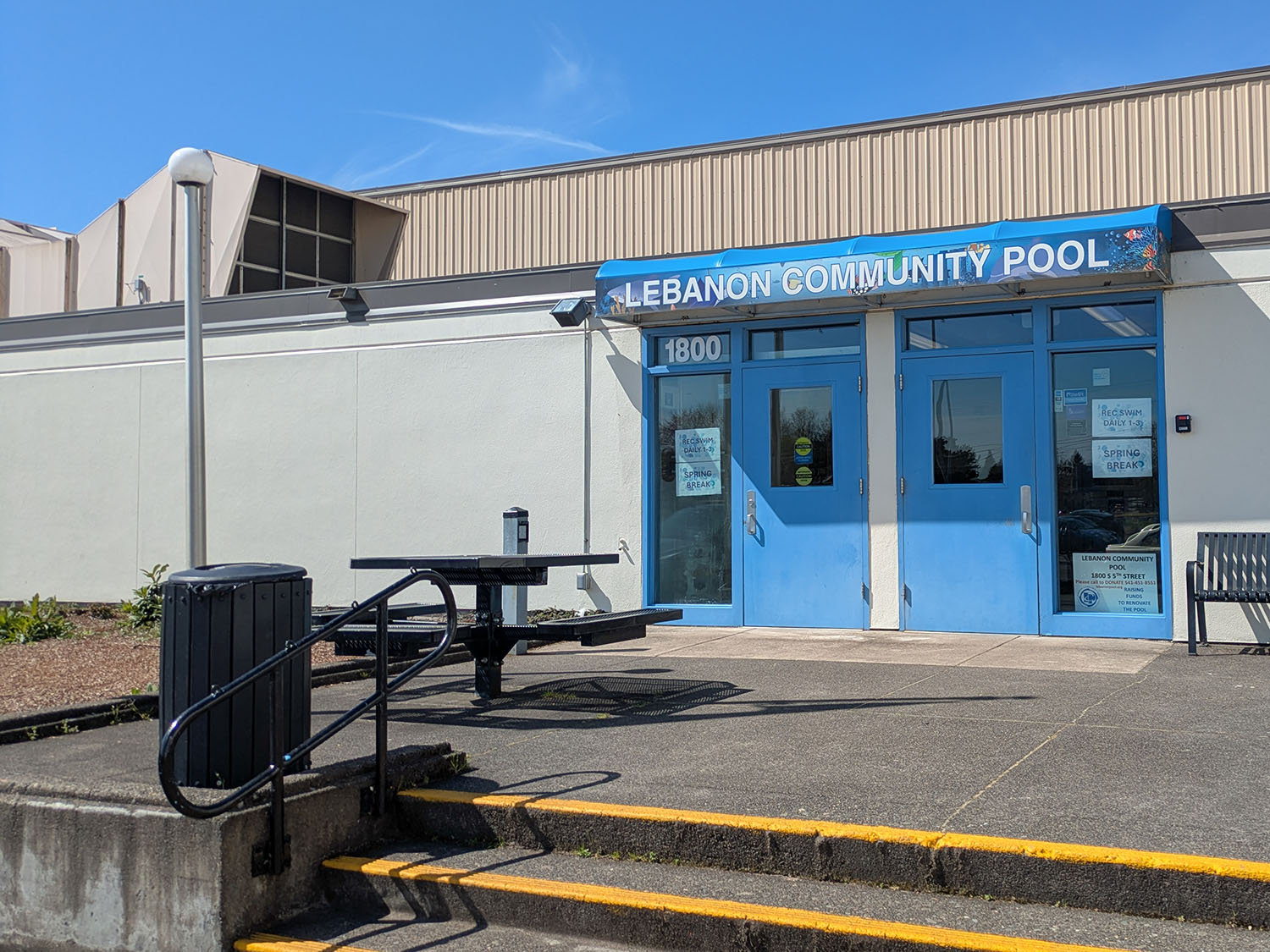 Lebanon pool settles out of court with former executive director